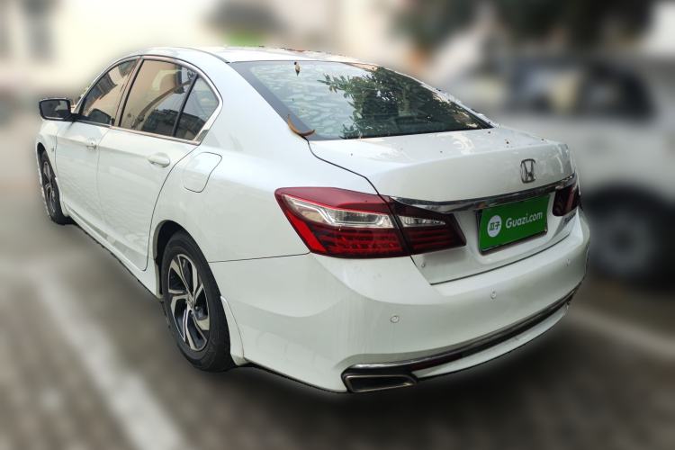 Used Honda Accord 2016 2.0L Comfort Edition
