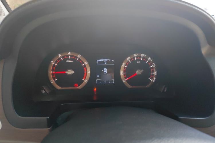 Used FORTHING Lingzhi 2018 M5 1.6L 7-Seater Luxury Model
