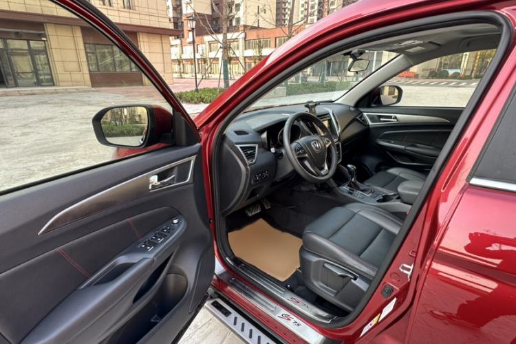 Used Changan CS75 2015 1.8T Automatic 4x4 Elite Model China V Standard
