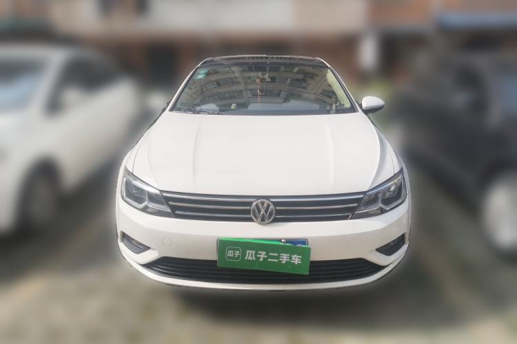 Used Volkswagen Lamando 2015 230TSI DSG Fashion Edition Front