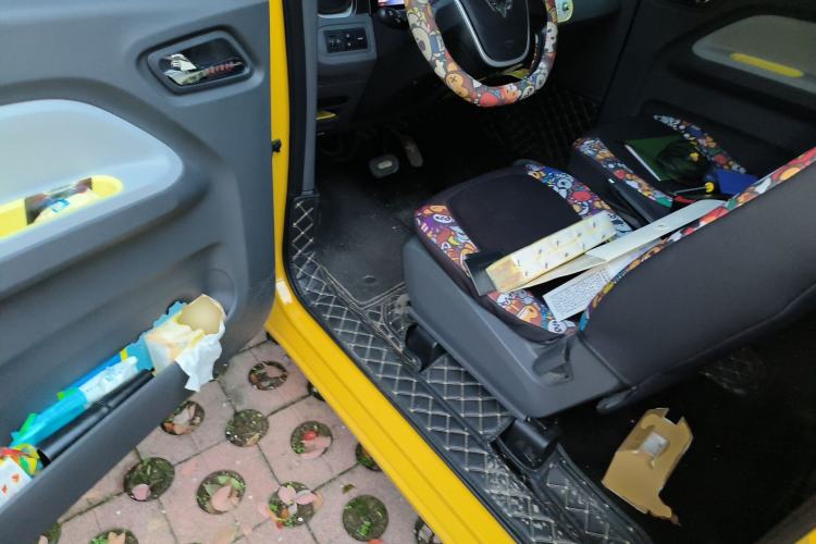 Used Wuling Hongguang MINIEV 2021 Macaron Premium Model – Lithium Iron Phosphate Driver Seat