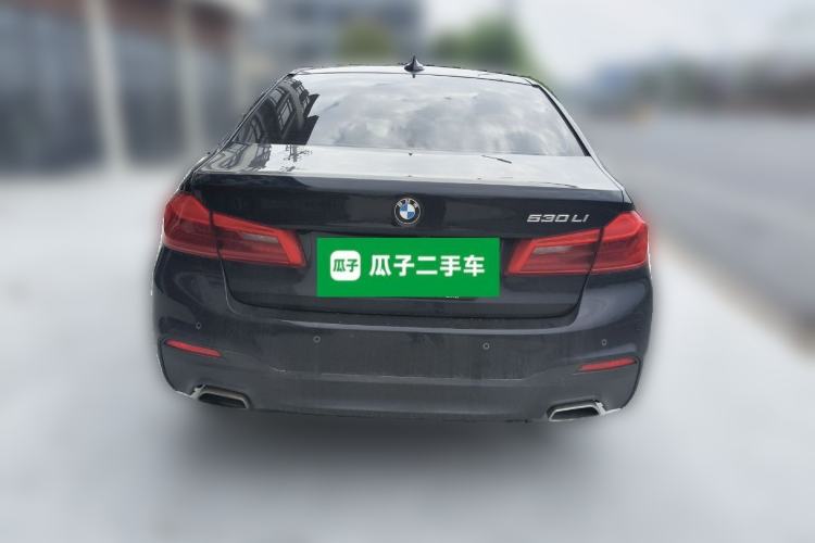 Used BMW 5 Series 2018 Restyled 530Li Leading Edition M Sport Package
