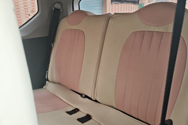 Used Wuling Hongguang MINIEV 2021 Macaron Premium Model – Lithium Iron Phosphate Left Rear Seat