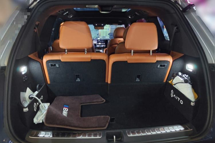 Used Hima AITO M9 2024 Range-Extended Ultra Version 42 kWh 6-Seater Model Trunk