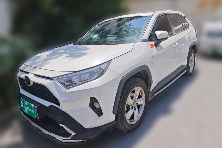 Used Toyota RAV4 2021 2.0L CVT Two-Wheel Drive Fashion Edition