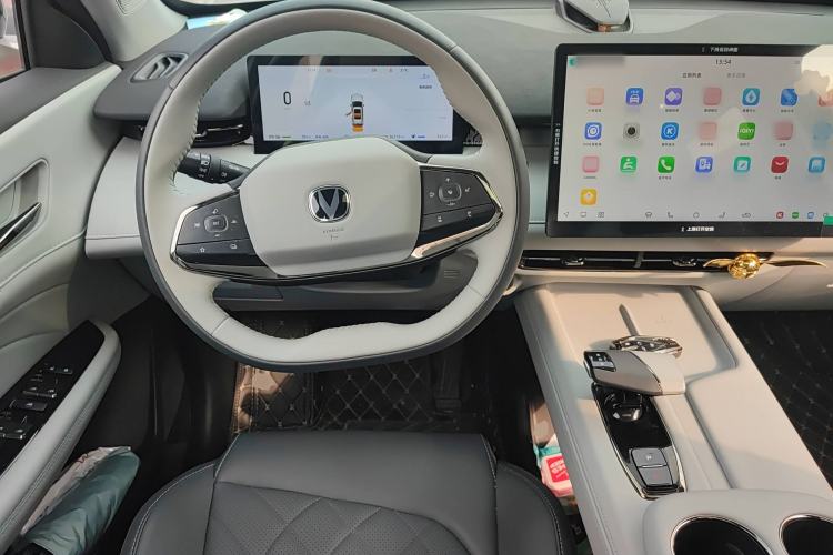 Used Changan UNI-Z New Energy 2024 Blue Whale Smart Electric iDD 125km Excellence Model