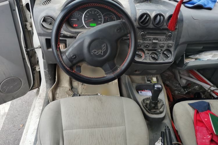 Used Wuling Hongguang 2013 1.5L Base Version