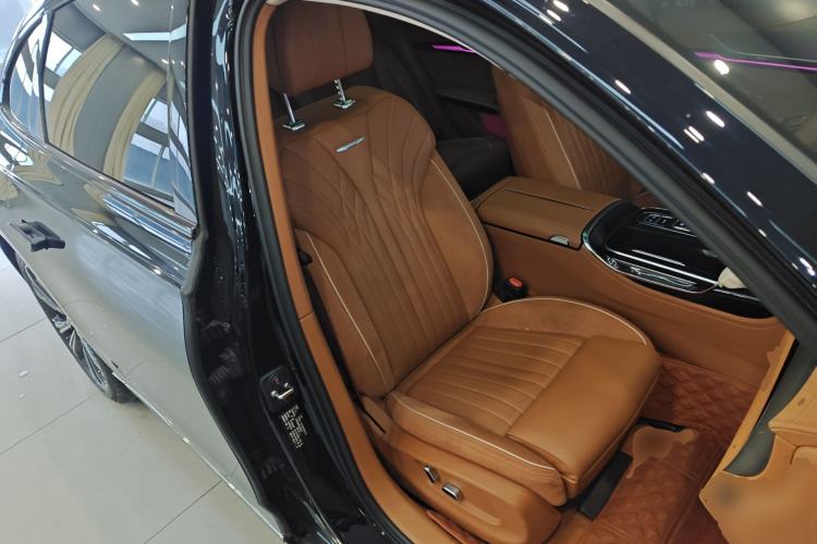 Used Hongqi H9 2024 2.0T Qixiang Private Style Edition Right Front Seat