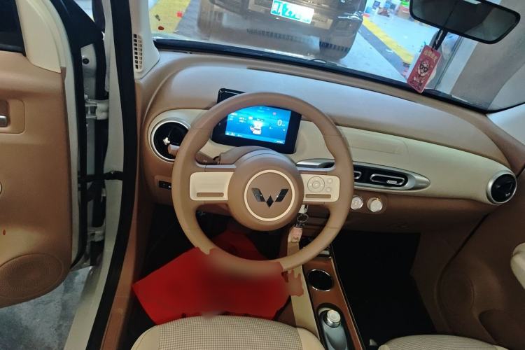 Used Wuling Hongguang MINIEV 2025 Four-Door Version Advanced Edition Steering Wheel