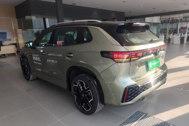 Used Volkswagen Tayron 2025 Tiguan L 380TSI 4Motion Luxury
