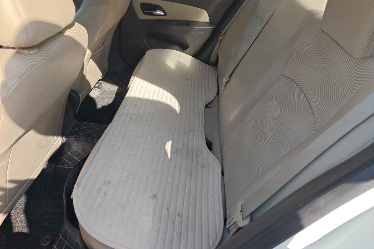 Used Chevrolet Cruze 2015 1.5L Classic SE MT
