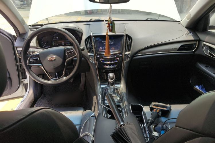 Used Cadillac ATS-L 2016 28T Fashion Edition Center Console