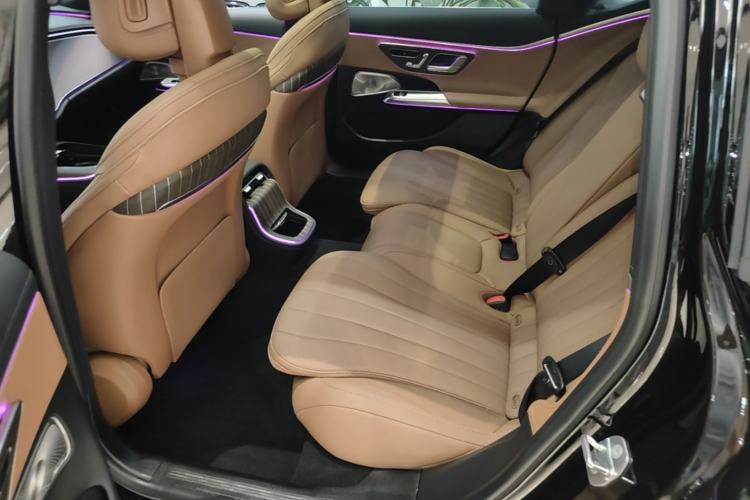 Used Mercedes-Benz E-Class 2025 Facelift E 300 L Luxury Edition
