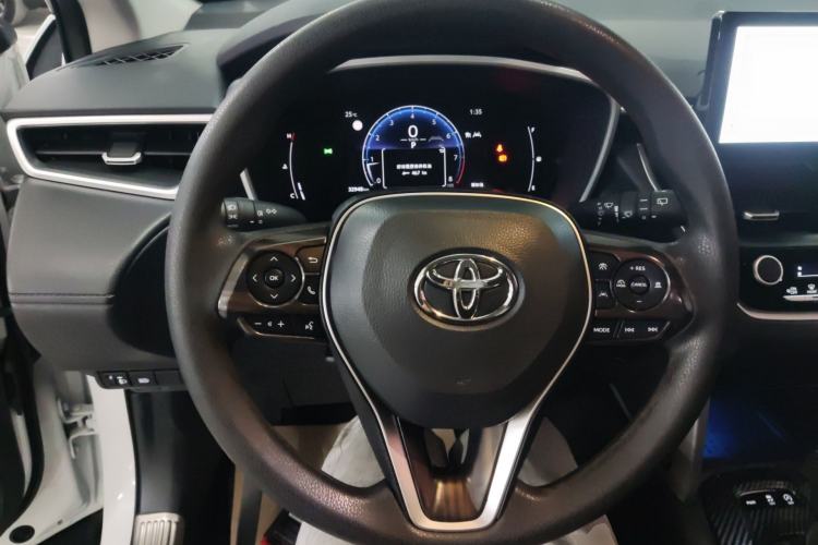 Used Toyota FRONTLANDER 2023 2.0L CVT Luxury Edition
