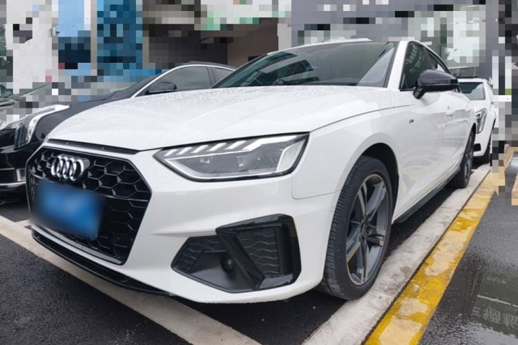 Used Audi A4L 2022 40 TFSI Luxury Dynamic Model