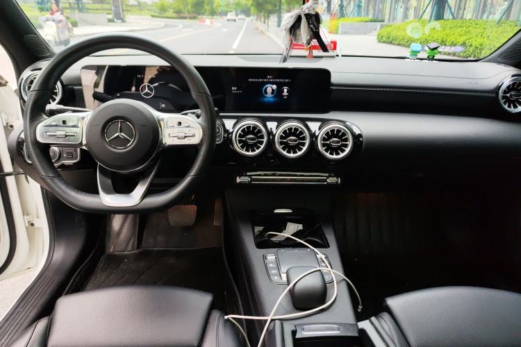 Used Mercedes-Benz A-Class 2022 A 200 L Sport Sedan Fashion Model
