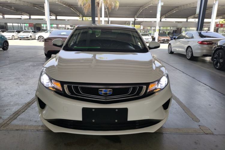 Used Geely Auto Emgrand GL 2018 1.8L Manual Elite Smart Connectivity Version Front