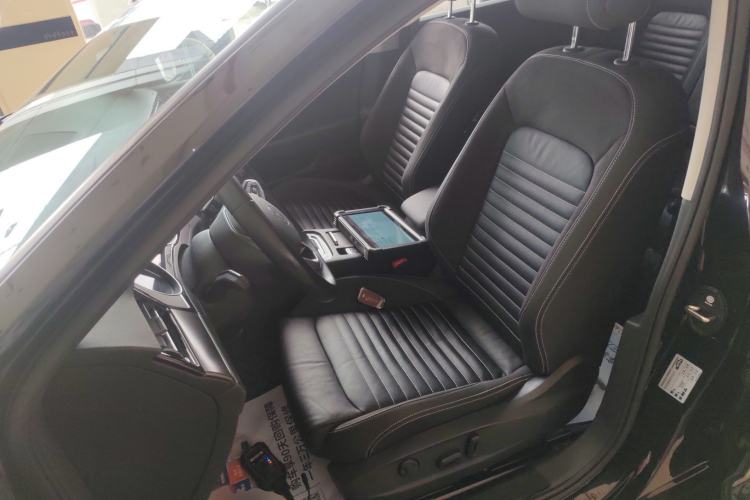 Used Volkswagen Magotan 2020 330TSI DSG Leading Model Left Front Seat