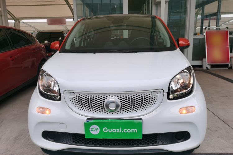 Used smart forfour 2016 0.9T 66 kW Pioneer Edition