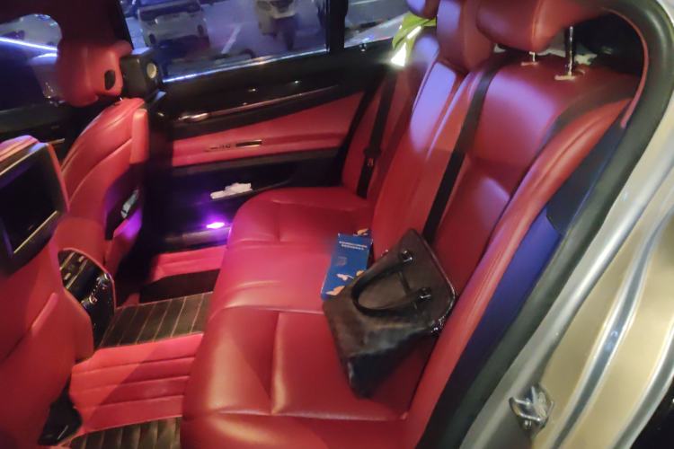 Used BMW 7 Series 2009 740Li Leading Model
