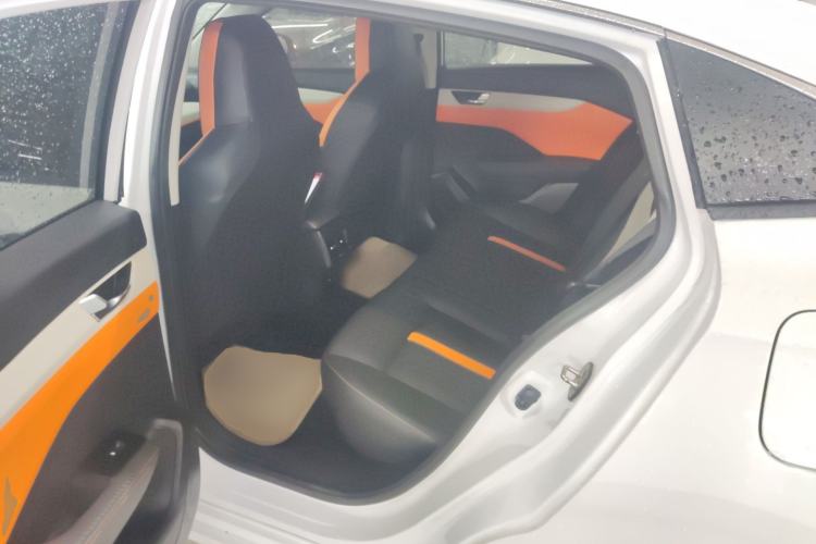 Used Dongfeng Aeolus Yixuan 2023 Mach Edition 1.5L Automatic Chasing Shadow Version
