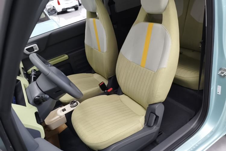 Used Geely Galaxy Panda 2024 Panda Mini 200km Endurance Bear
