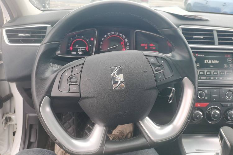 Used DS 5LS 2015 1.6T Style Edition THP160
