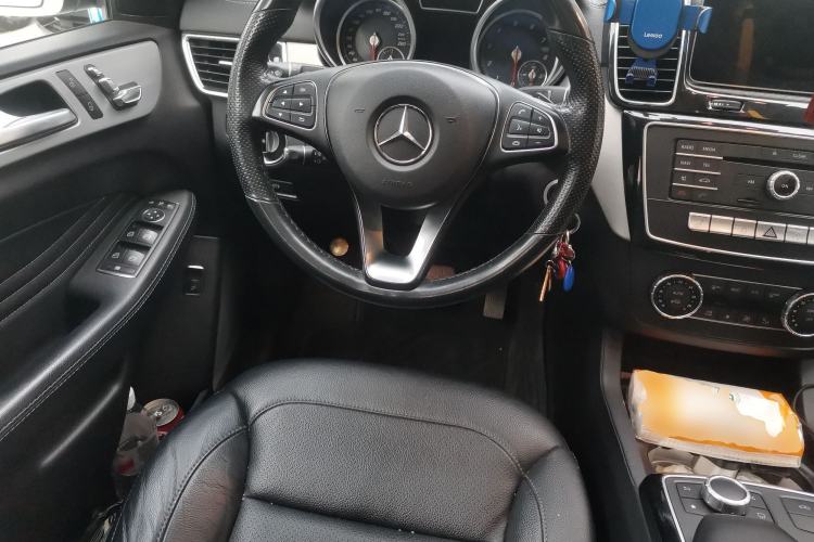 Used Mercedes-Benz GLE Coupe 2018 GLE 400 4MATIC Coupe SUV Steering Wheel