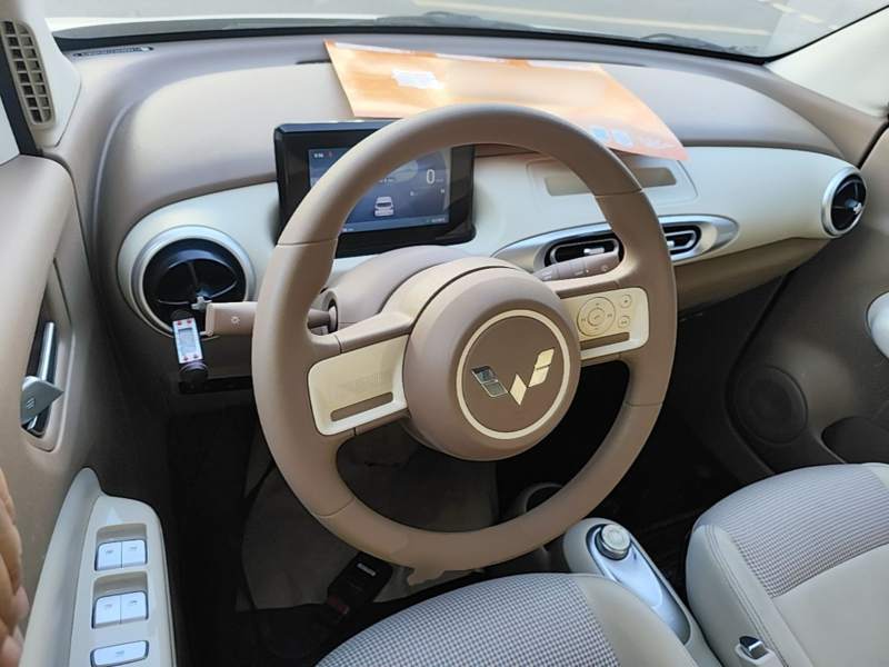 Used Wuling Hongguang MINIEV 2025 Four-Door Version Advanced Edition — 10