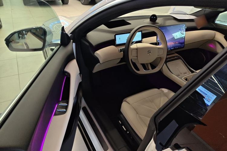 Used Nio ET5 2024 75 kWh
