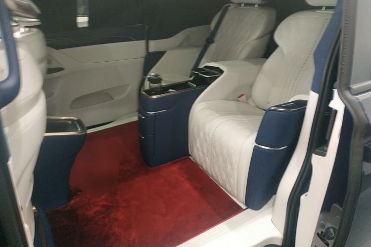 Used Buick GL8 2020 Avenir Avia Four-Seat Luxury Edition
