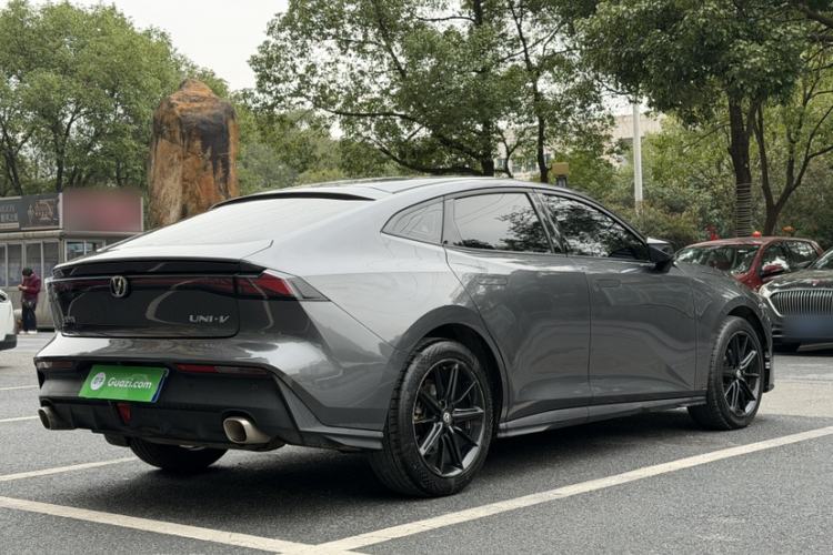 Used Changan UNI-V 2023 1.5T Premium Model