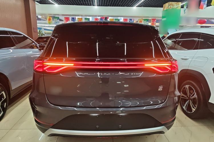 Used BYD Tang New Energy 2025 DM-i 115KM Prestige Model Rear