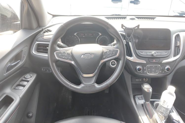 Used Chevrolet Equinox 2019 Redline 550T Automatic All-Wheel-Drive RS Model China VI Standard Steering Wheel