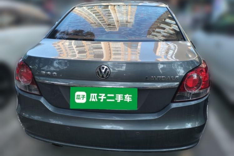 Used Volkswagen Lavida 2011 1.6L Manual - Premium Edition Rear