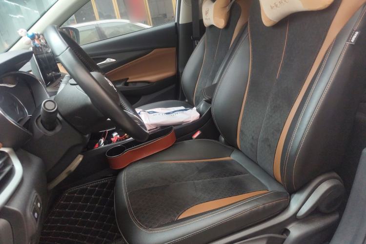 Used Buick Encore 2021 332T CVT Luxury Version Left Front Seat