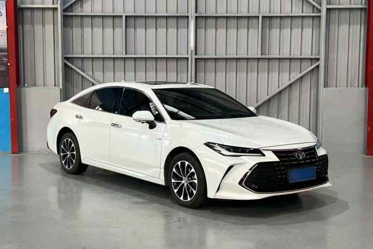Used Toyota Avalon 2023 Dual-Engine 2.5L Luxury Edition
