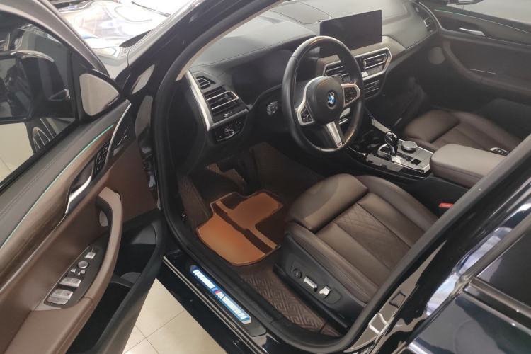 Used BMW X3 2022 xDrive30i Luxury Model M Night Sky Package Driver Seat