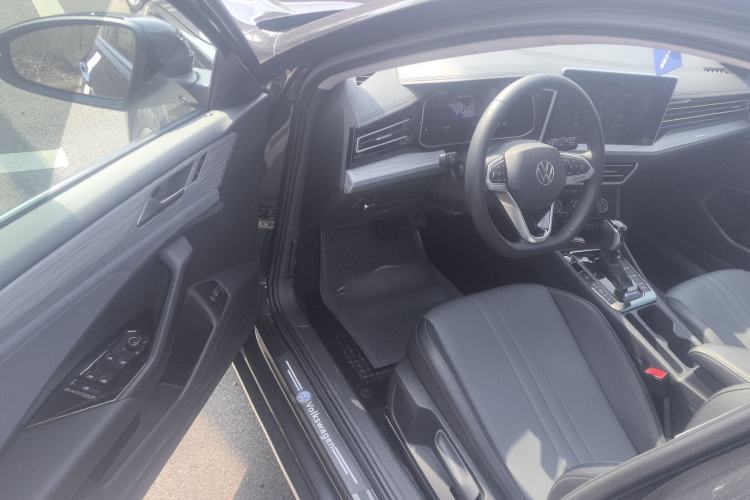 Used Volkswagen Sagitar 2026 Model 30 Million Units Selected 300TSI DSG Surpassing Edition