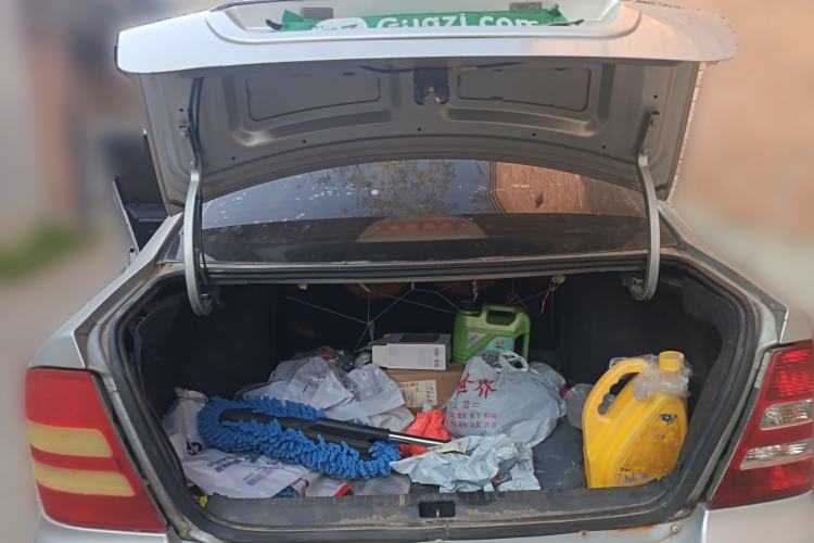 Used Geely Auto Liberty Ship 2012 1.3L Manual Fashion II Trunk