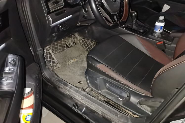 Used Volkswagen Bora 2020 1.5L Automatic Elite Version Driver Seat