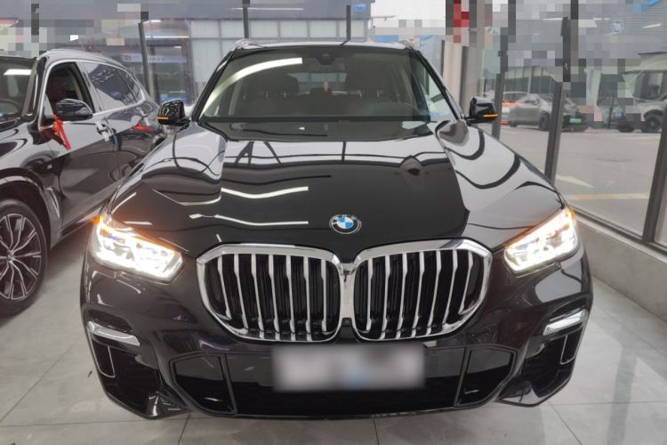 Used BMW X5 2022 xDrive 30Li Luxury M Sport Package