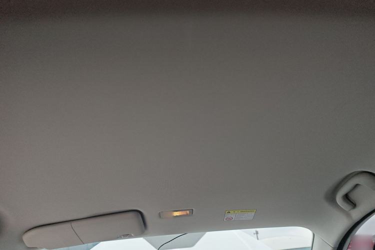 Used Roewe Clever 2022 311km QiQi BoBo Edition Headliner