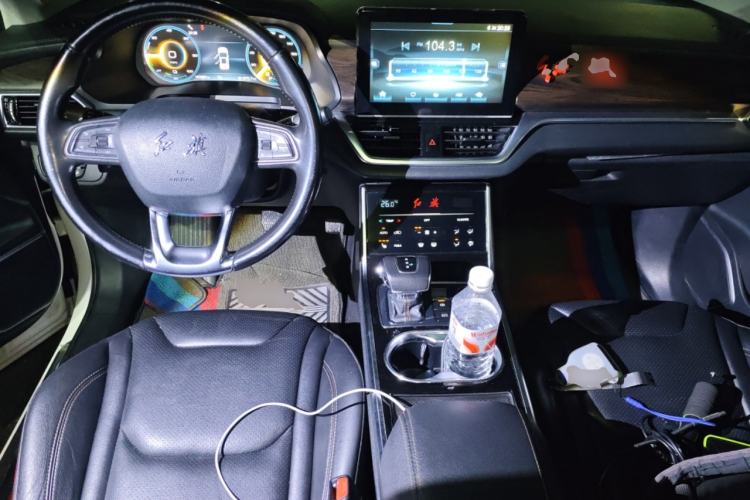 Used Hongqi E-HS3 2019 Zhilian Qiyue Two-Wheel Drive Version
