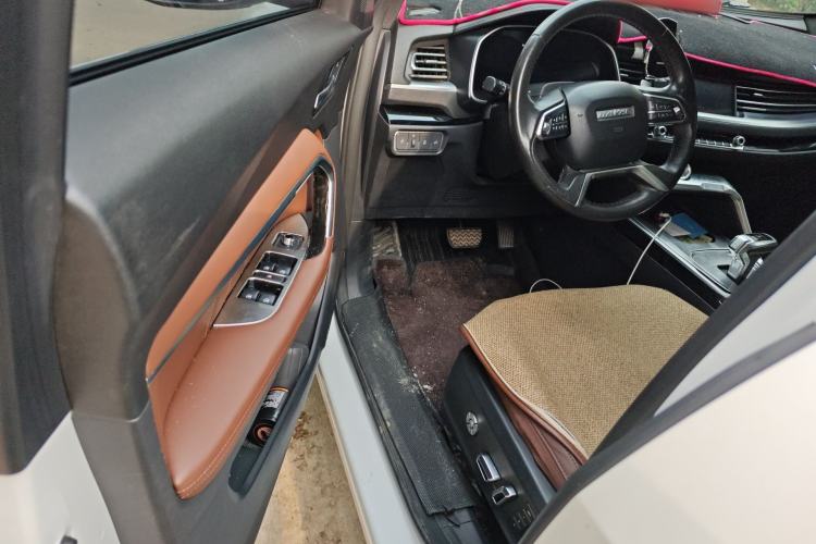 Used Haval H6 2017 Red-Label 2.0T Automatic Two-Wheel Drive Leading Edition