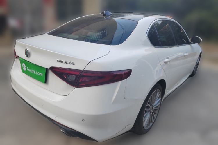 Used Alfa Romeo Giulia 2017 2.0T 280HP Luxury Edition