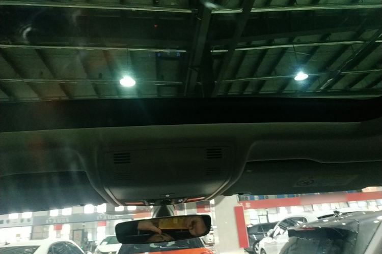 Used Volkswagen Tayron 2022 280TSI Two-Wheel Drive Luxury Smart Connectivity Version
