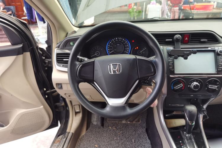 Used Honda Crider 2013 1.8L automatic comfort version Steering Wheel