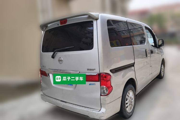 Used Nissan NV200 2014 1.6L Manual Luxury Model China V Standard Rear Right 45 Deg