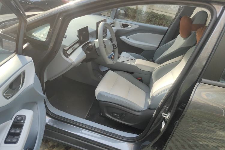 Used MG 4 EV 2026 Model 437 Composed Edition
